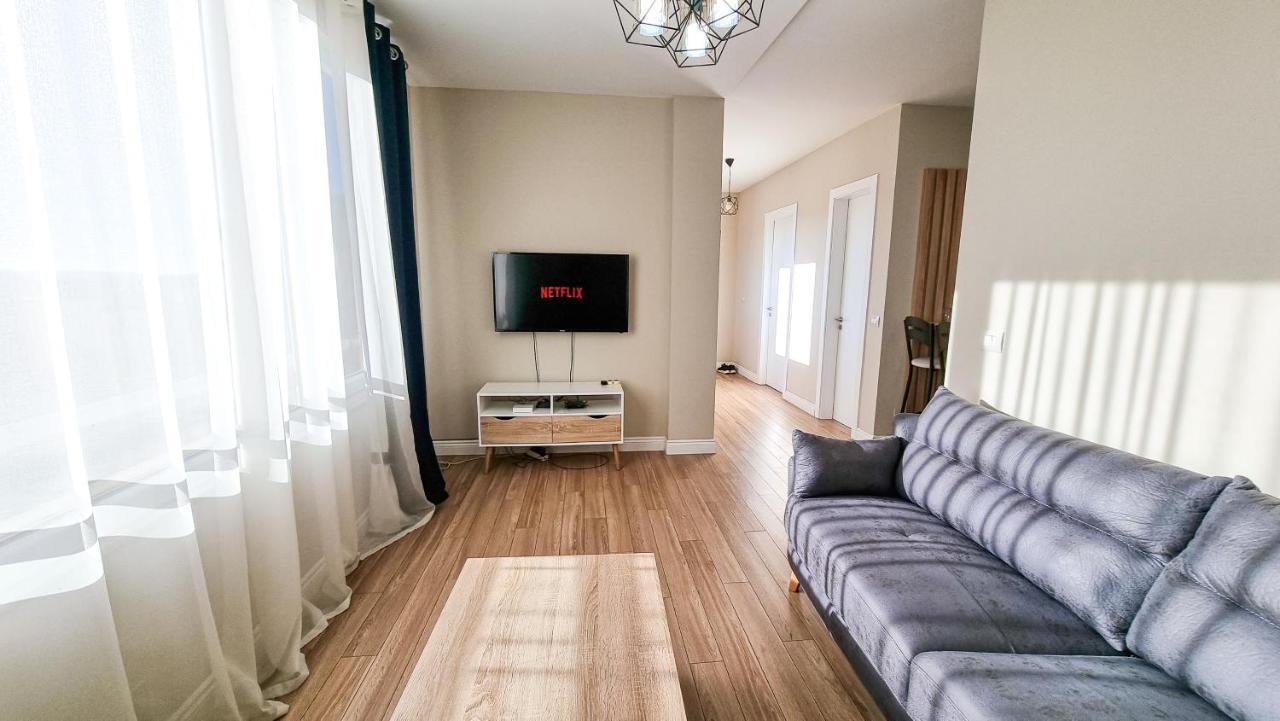 Skyline View 2Br Apartment Tirana Zewnętrze zdjęcie